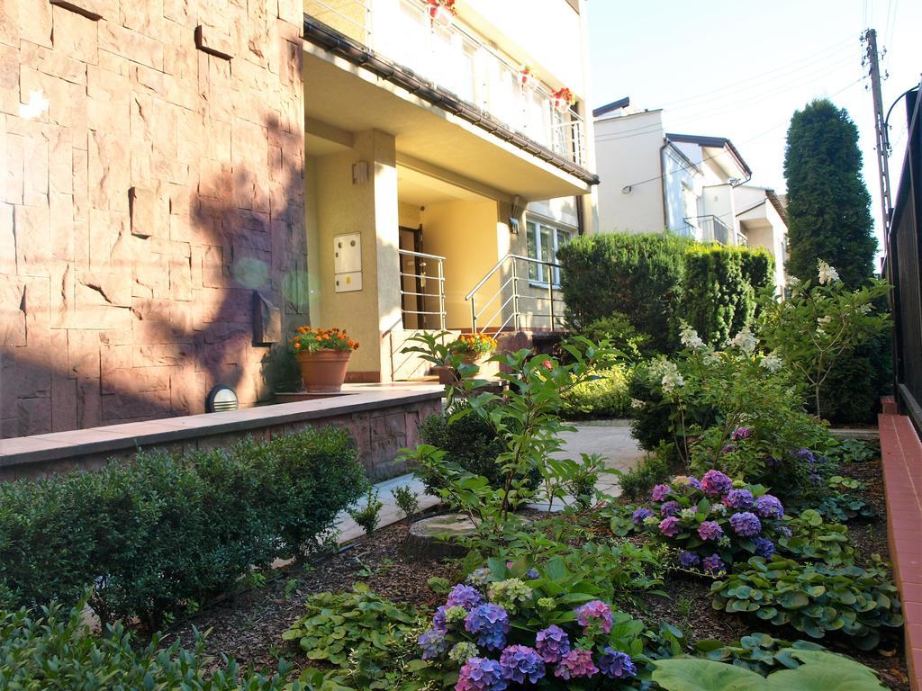 Slowicza Hotel Warschau Buitenkant foto